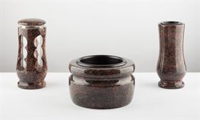 Grabschmuck-Set Nr. 2