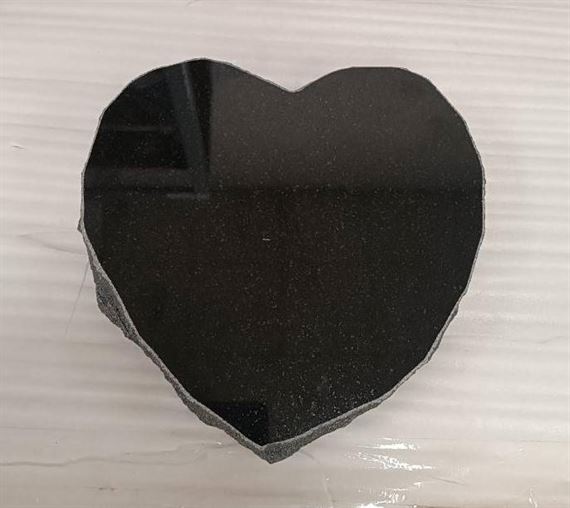Pomník MGZ 03 BLACK